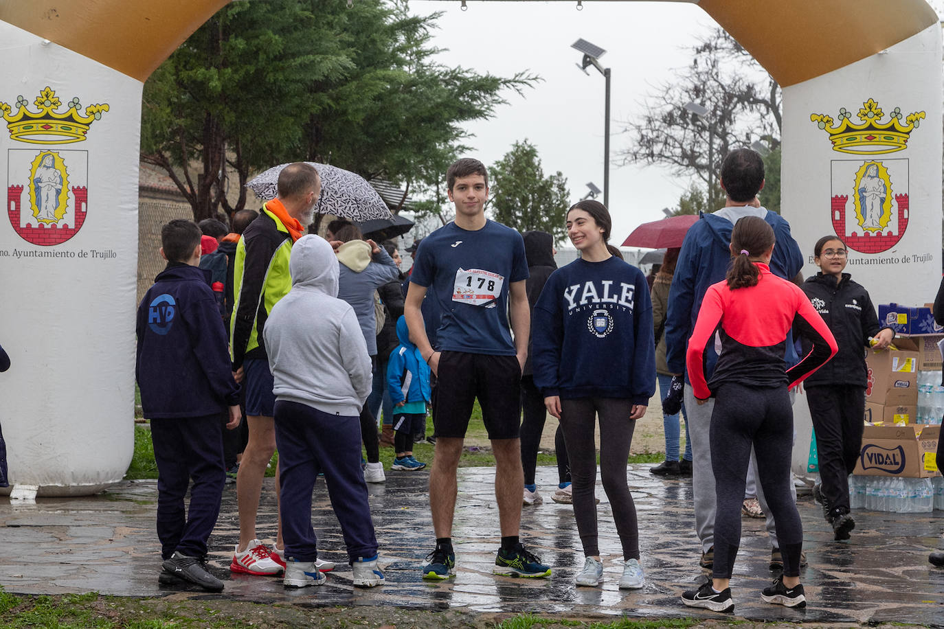 Fotos: I edición de la San Silvestre escolar