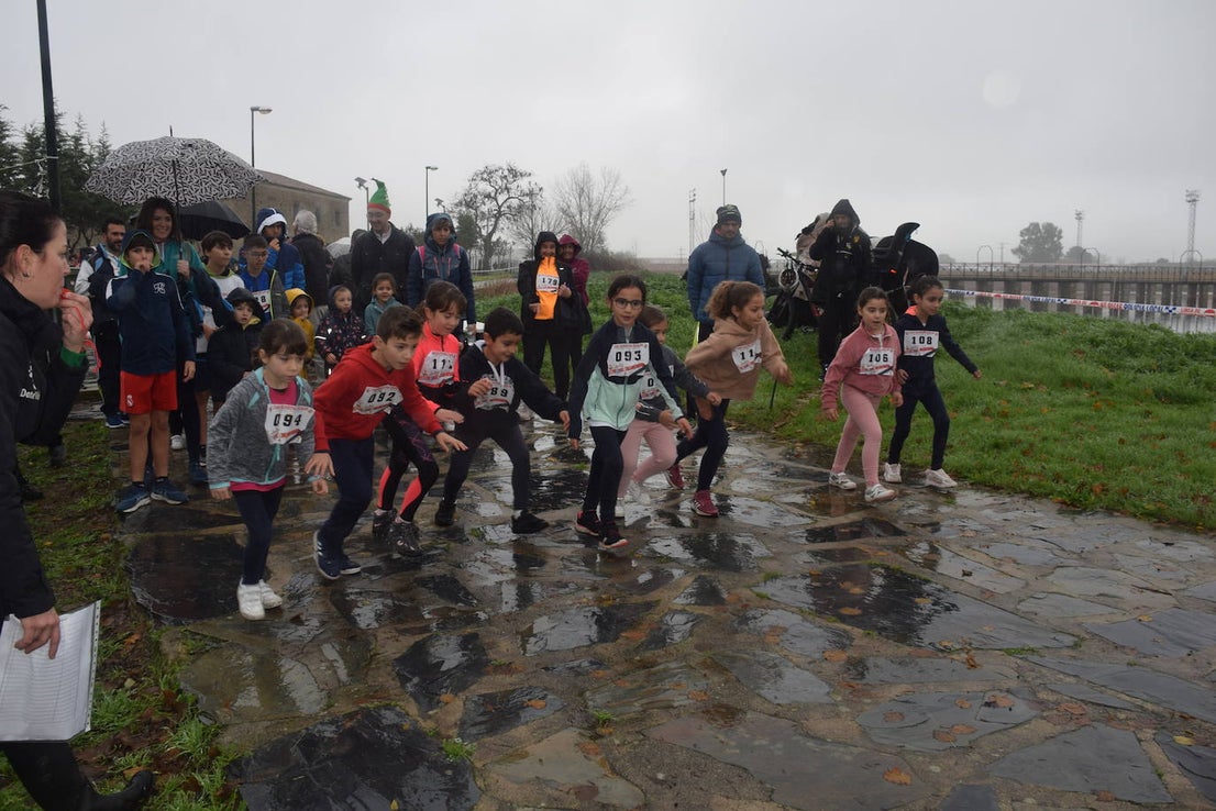 Fotos: I edición de la San Silvestre escolar