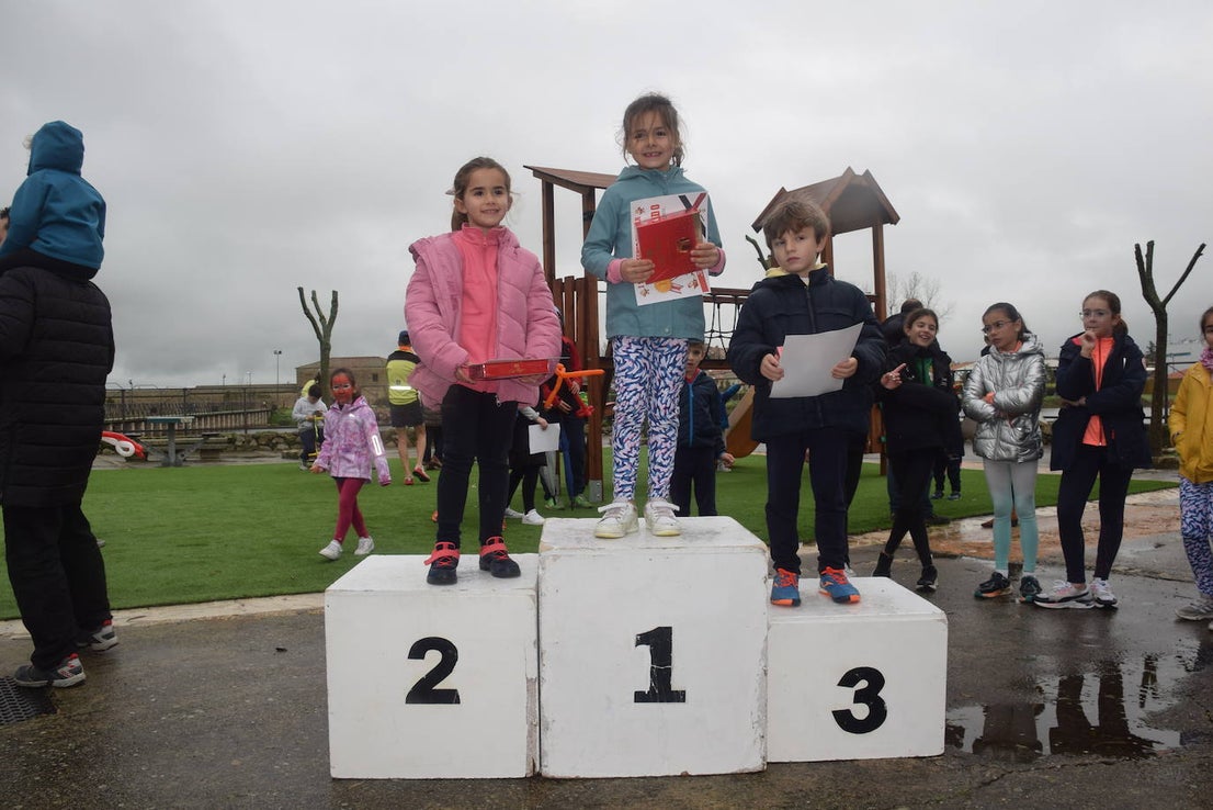 Fotos: I edición de la San Silvestre escolar