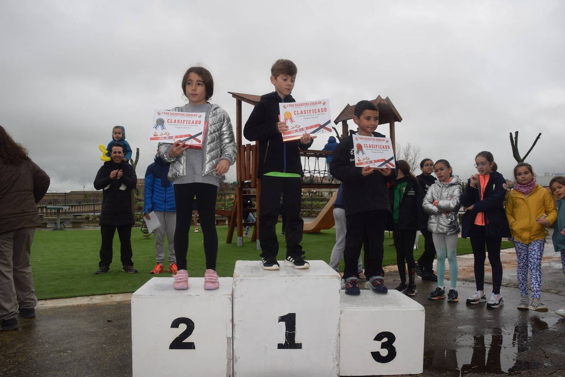 Fotos: I edición de la San Silvestre escolar