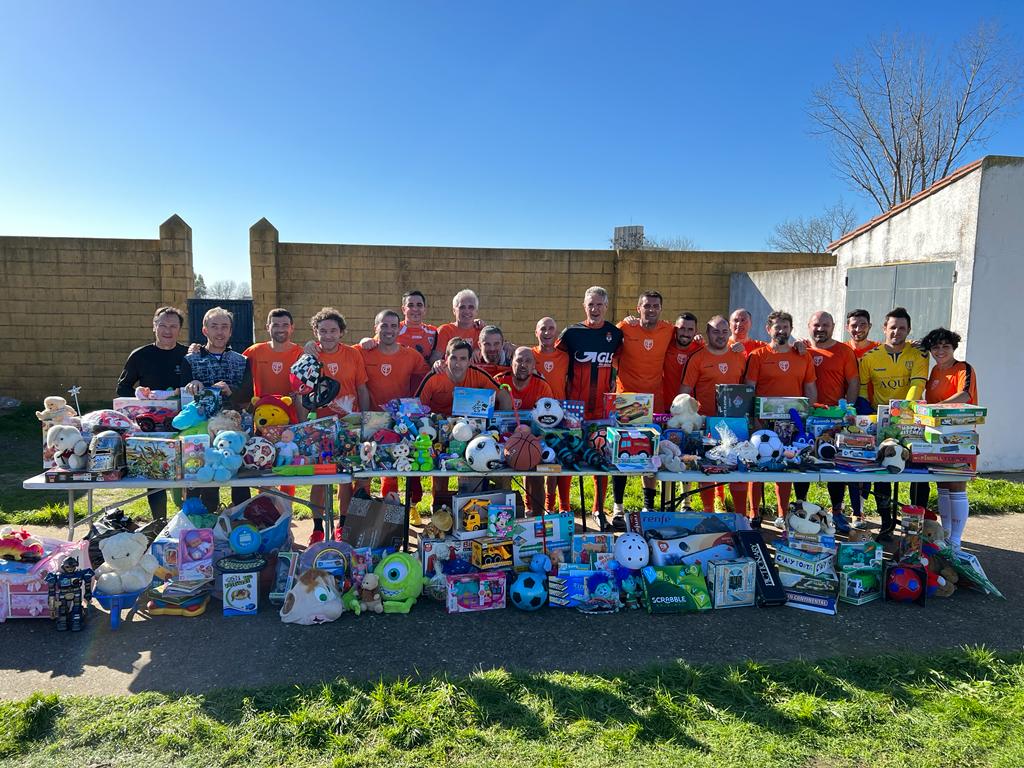 Fotos: VI Campaña benéfica 'Regala un juguete'