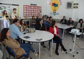 Asistentes al acto celebrado ayer.