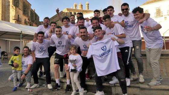 Los trujillanos aspiran a ascender a la Tercera División del fútbol sala