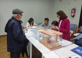 Una de las mesas electorales, el 28-M.