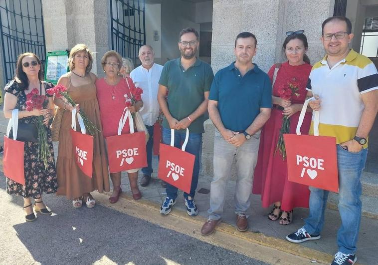Nacarino apela al voto útil del PSOE para frenar la entrada en la Moncola de PP y Vox