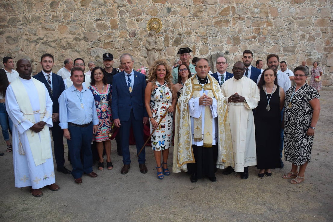 La bajada de la Patrona, bajo un intenso calor