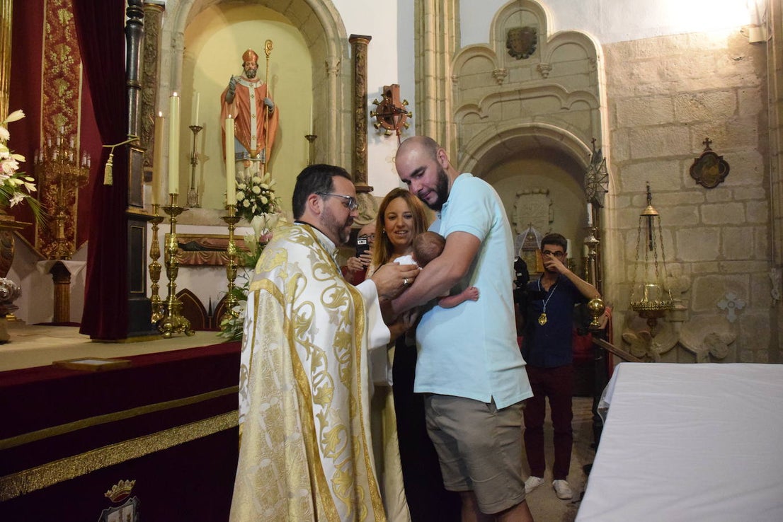 Presentación de los bebés a la Virgen