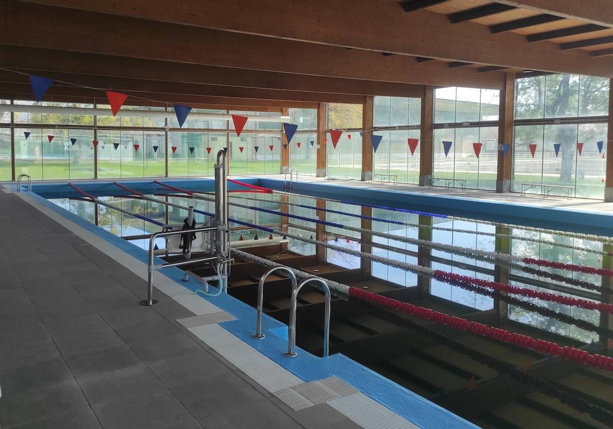 El Ayuntamiento devolverá el dinero de los abonos de la piscina climatizada