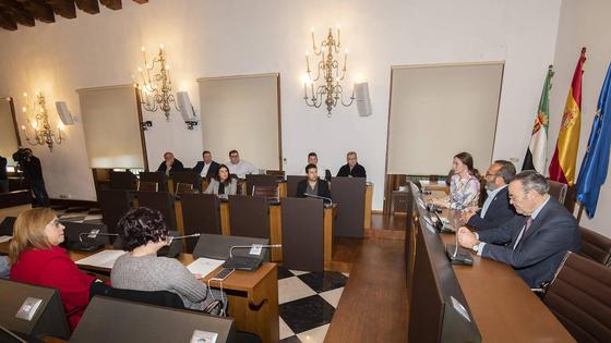 Diputación firma la segunda convocatoria para la instalación de servicios bancarios en 19 municipios