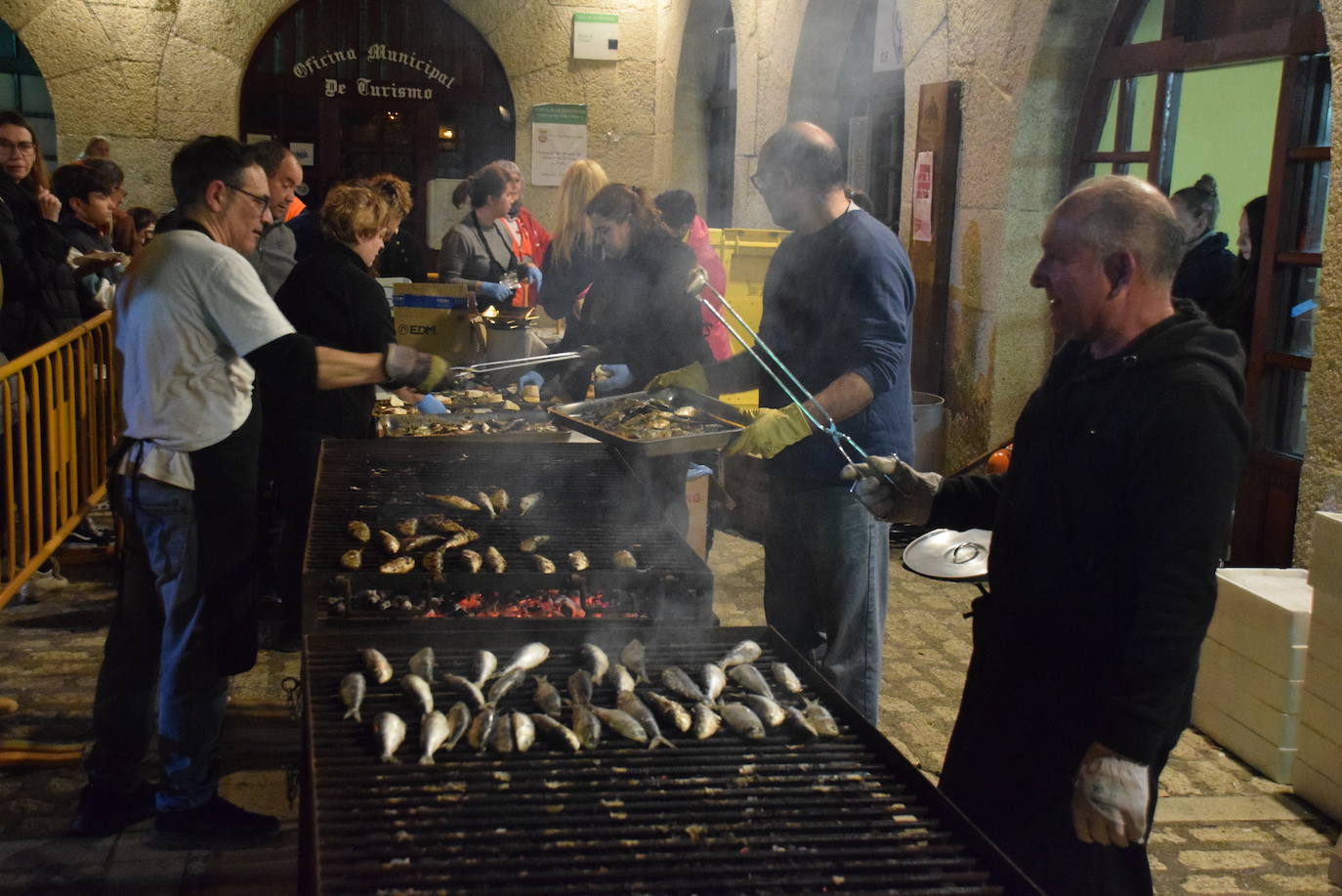 Elaboración de las sardinas para su degustación 