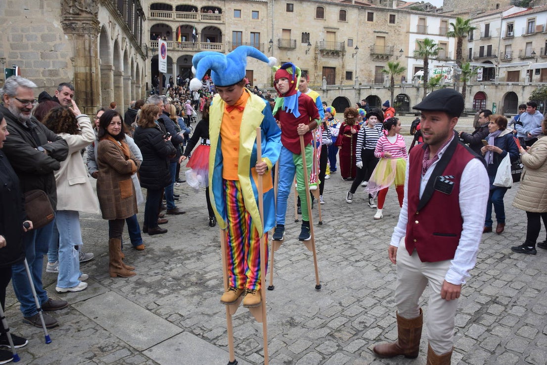 Un carnaval de cine, con el Sagrado Corazón de Jesus