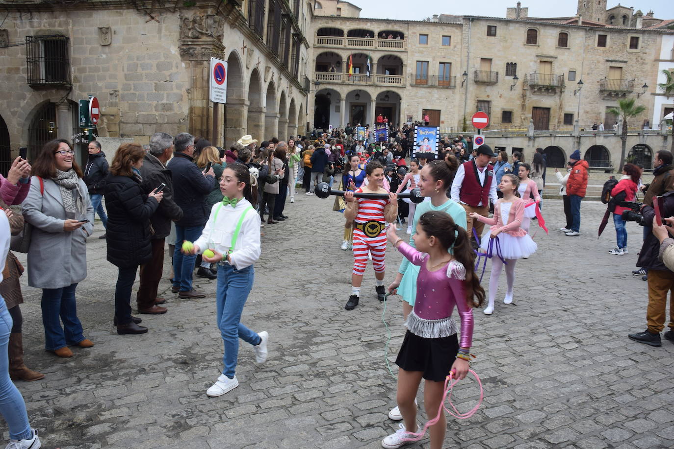 Un carnaval de cine, con el Sagrado Corazón de Jesus