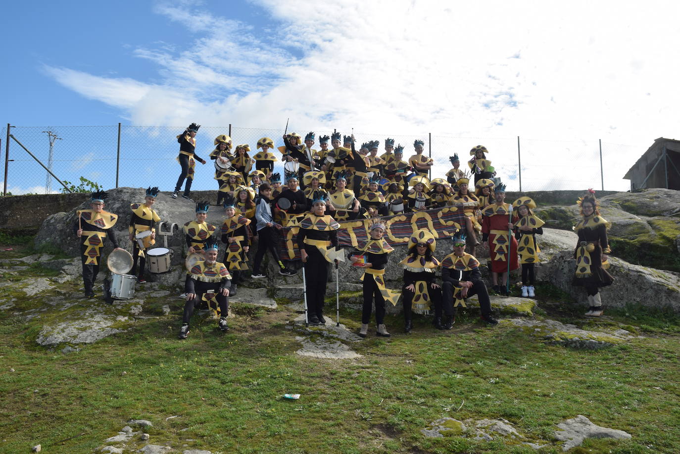 El colegio Las Américas celebra su desfile de Carnaval