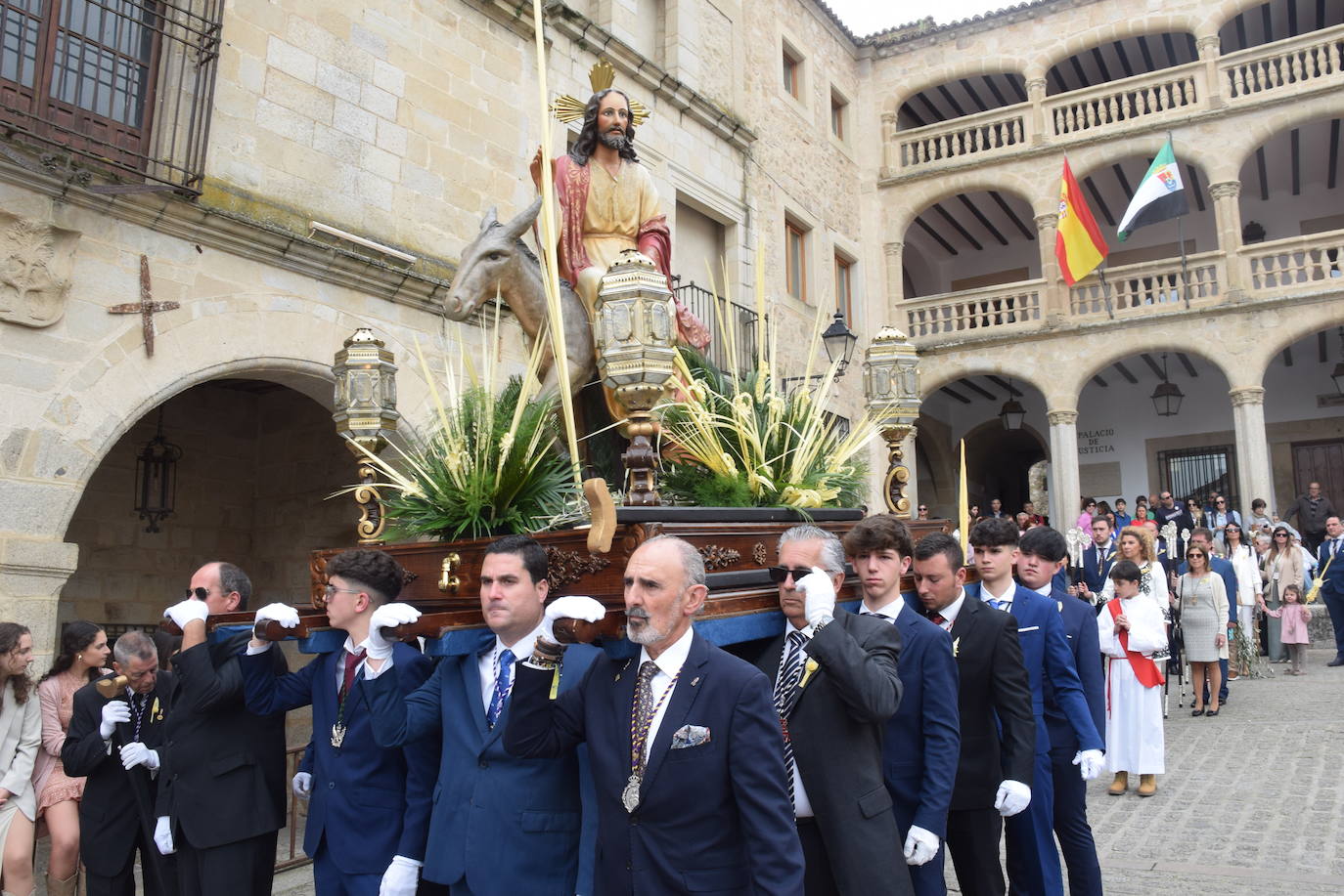 La procesión de La Burrina, con gran participación