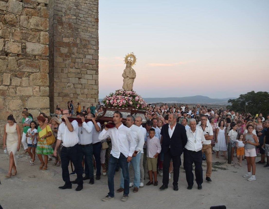 Bajada de la Patrona a la iglesia de San Martín