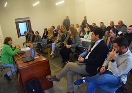 Una de las sesiones del encuentro de ayer.