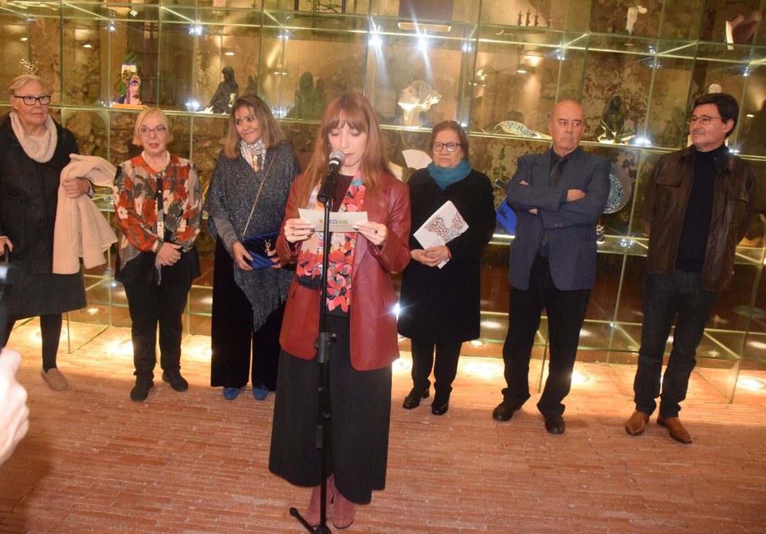 Protagonistas de 'Altitud Etérea: Mínimo Tamaño Grande'