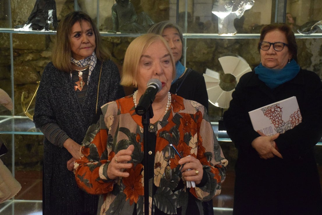 Protagonistas de 'Altitud Etérea: Mínimo Tamaño Grande'