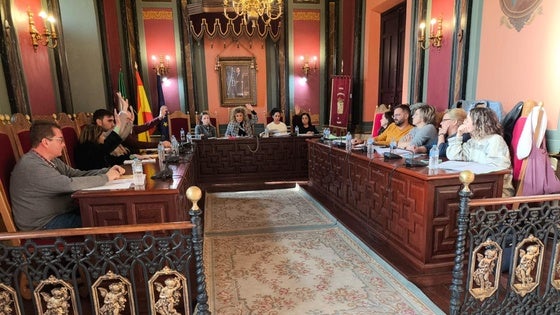 El PP aprueba una bajada del IBI y del Impuesto sobre Vehículos de Tracción Mecánica