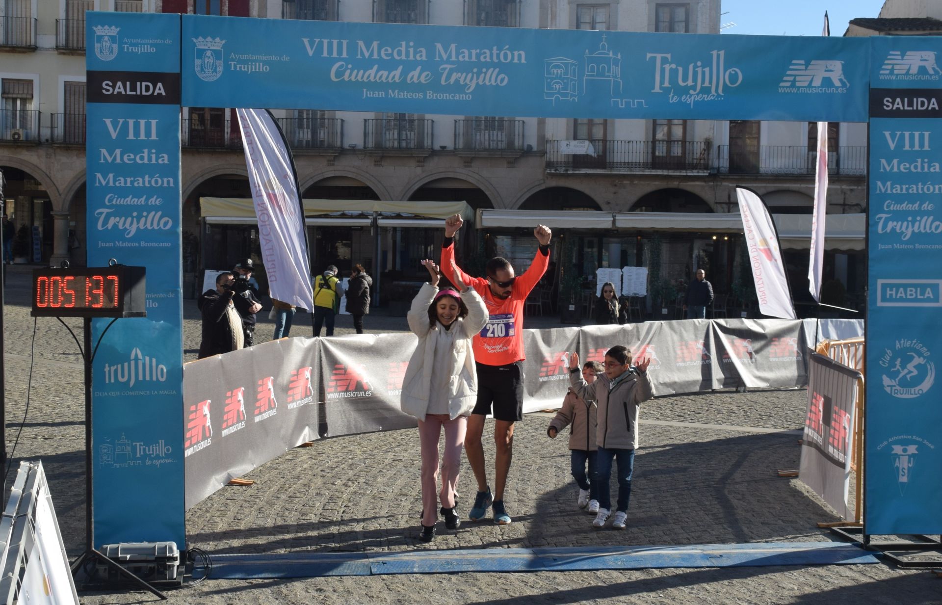 La Media Maratón Ciudad de Trujillo, con 103 corredores