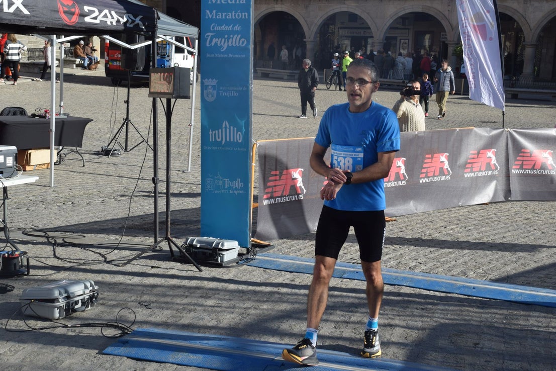 La Media Maratón Ciudad de Trujillo, con 103 corredores