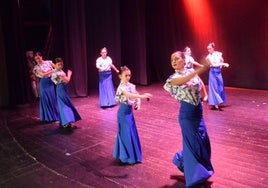 Una de las actuaciones en la gala solidaria
