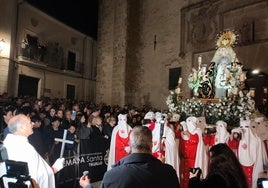 La salida de la imagen de La Soledad desde San Francisco, anoche
