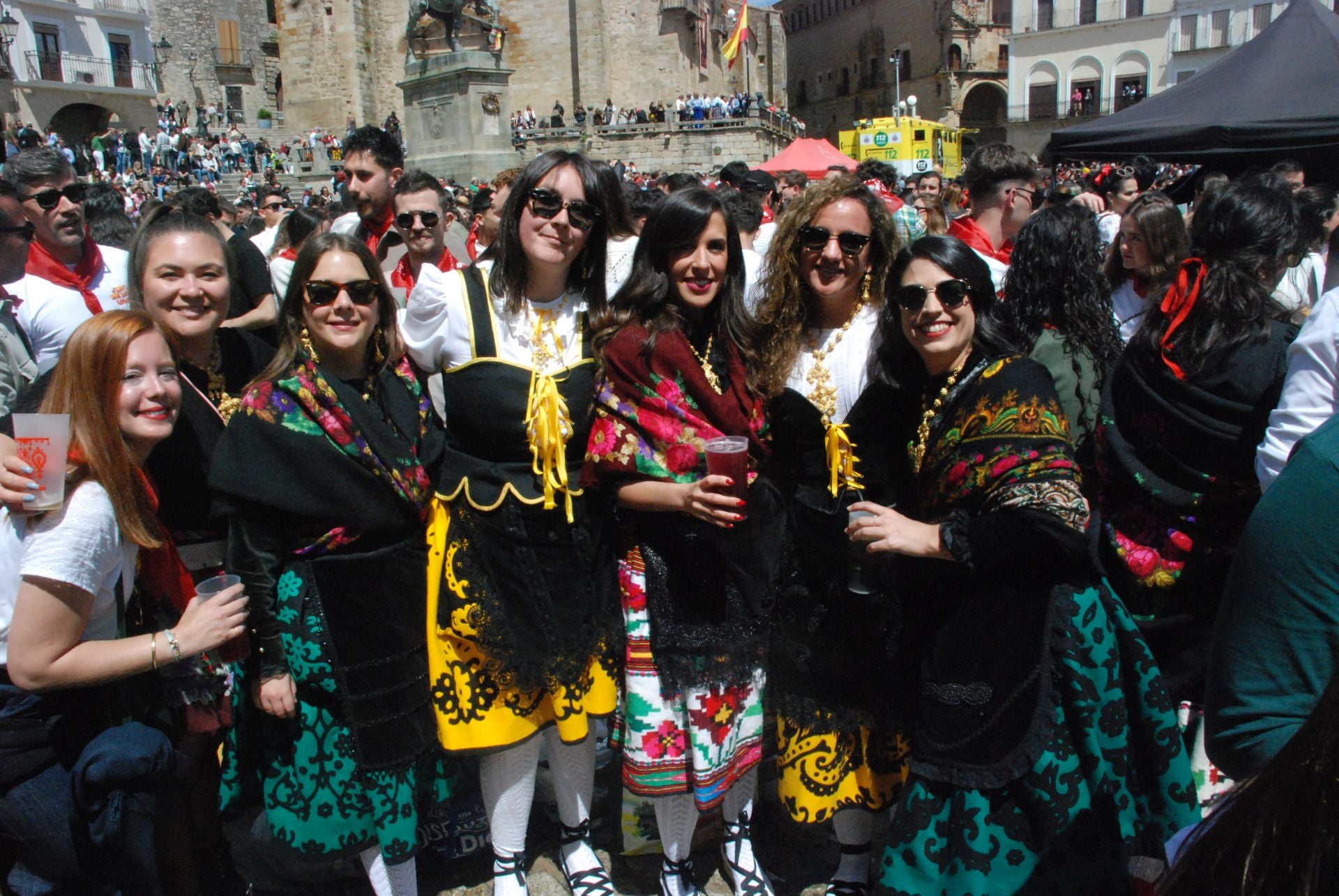 Miles de personas en el Chíviri