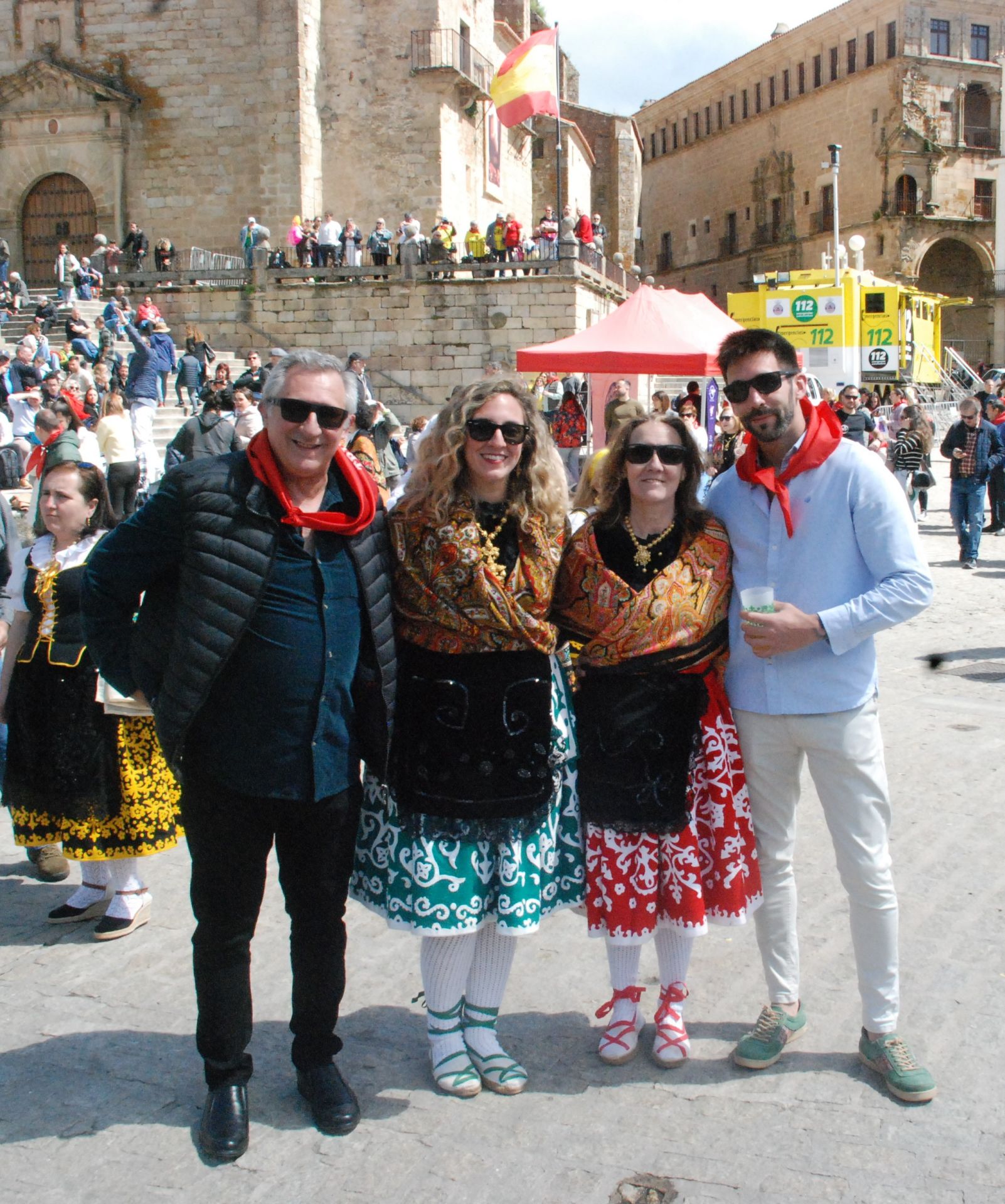 Miles de personas en el Chíviri