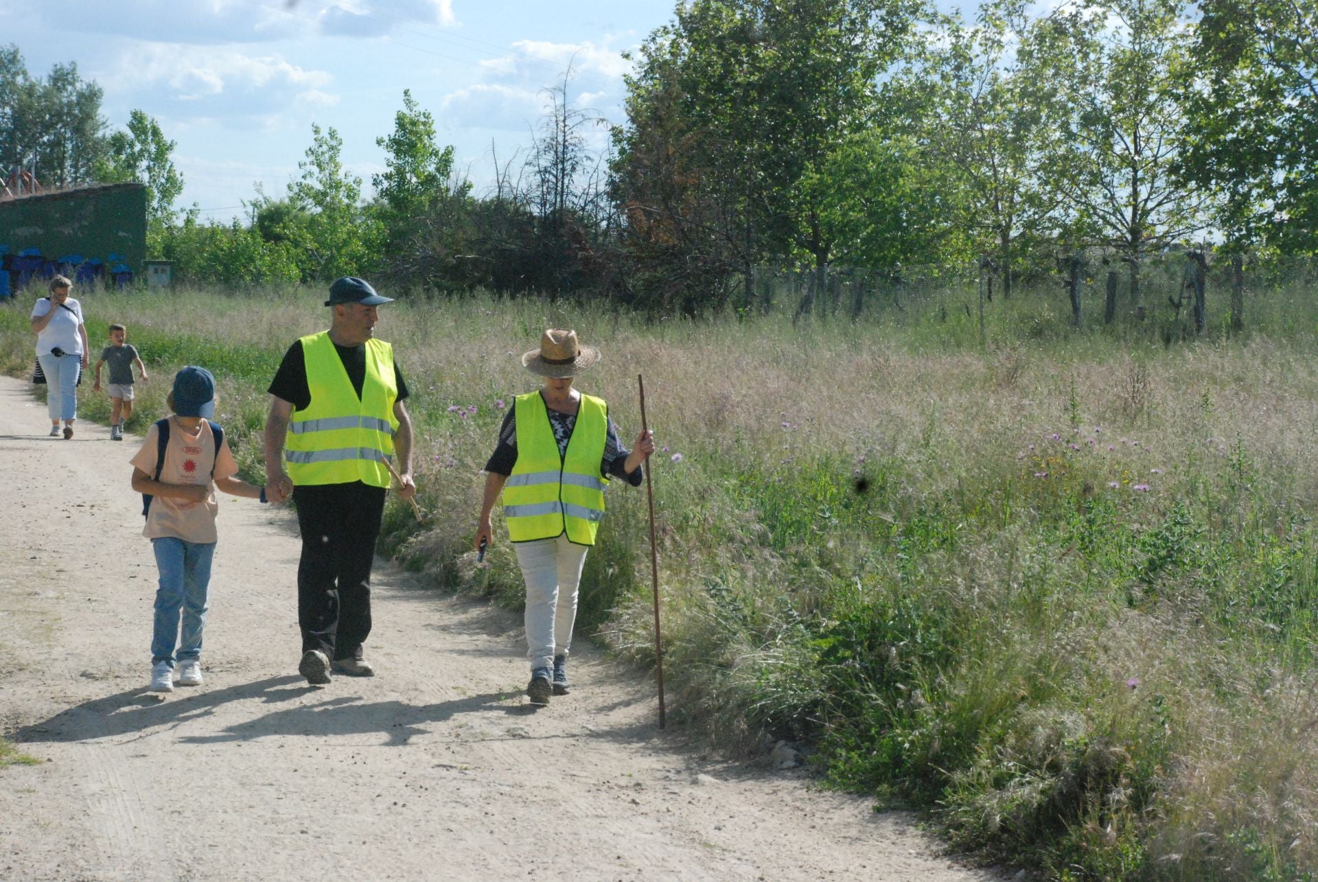 Calurosa despededida a José Manuel Sánchez, con sus 1.700 ovejas, camino de León