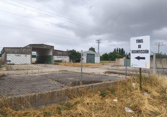 El túnel de desinfección permanece cerrado