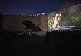 La proyección en el patio de armas del castillo, el año pasado.