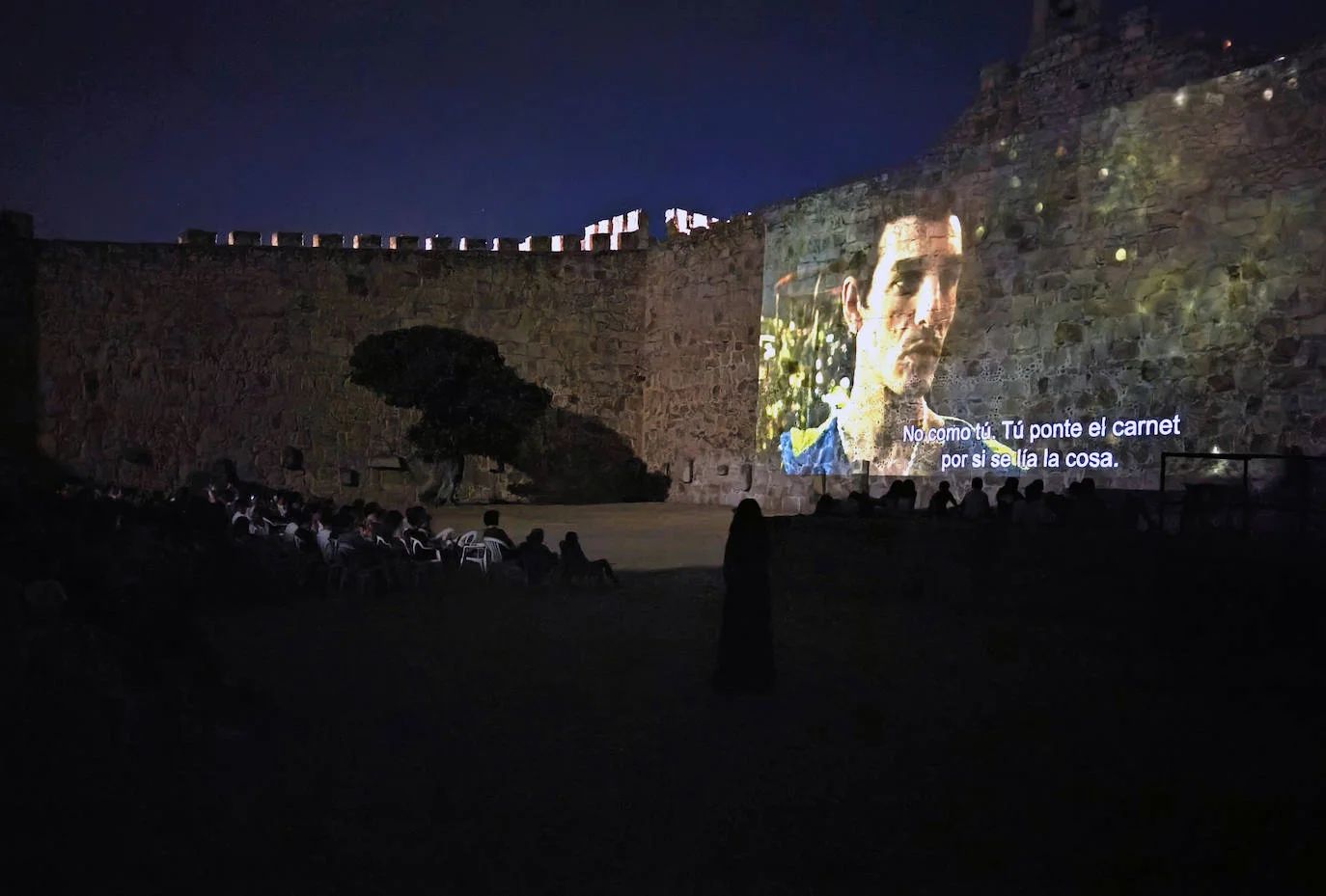 La proyección en el patio de armas del castillo, el año pasado.