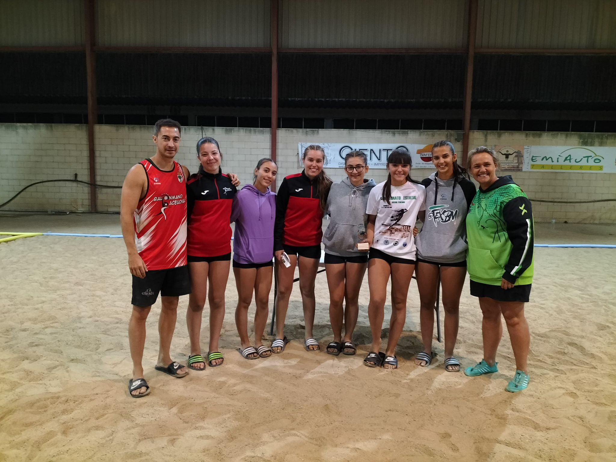 Gran participación en el V Torneo Balonmano Playa Ciudad de Trujillo
