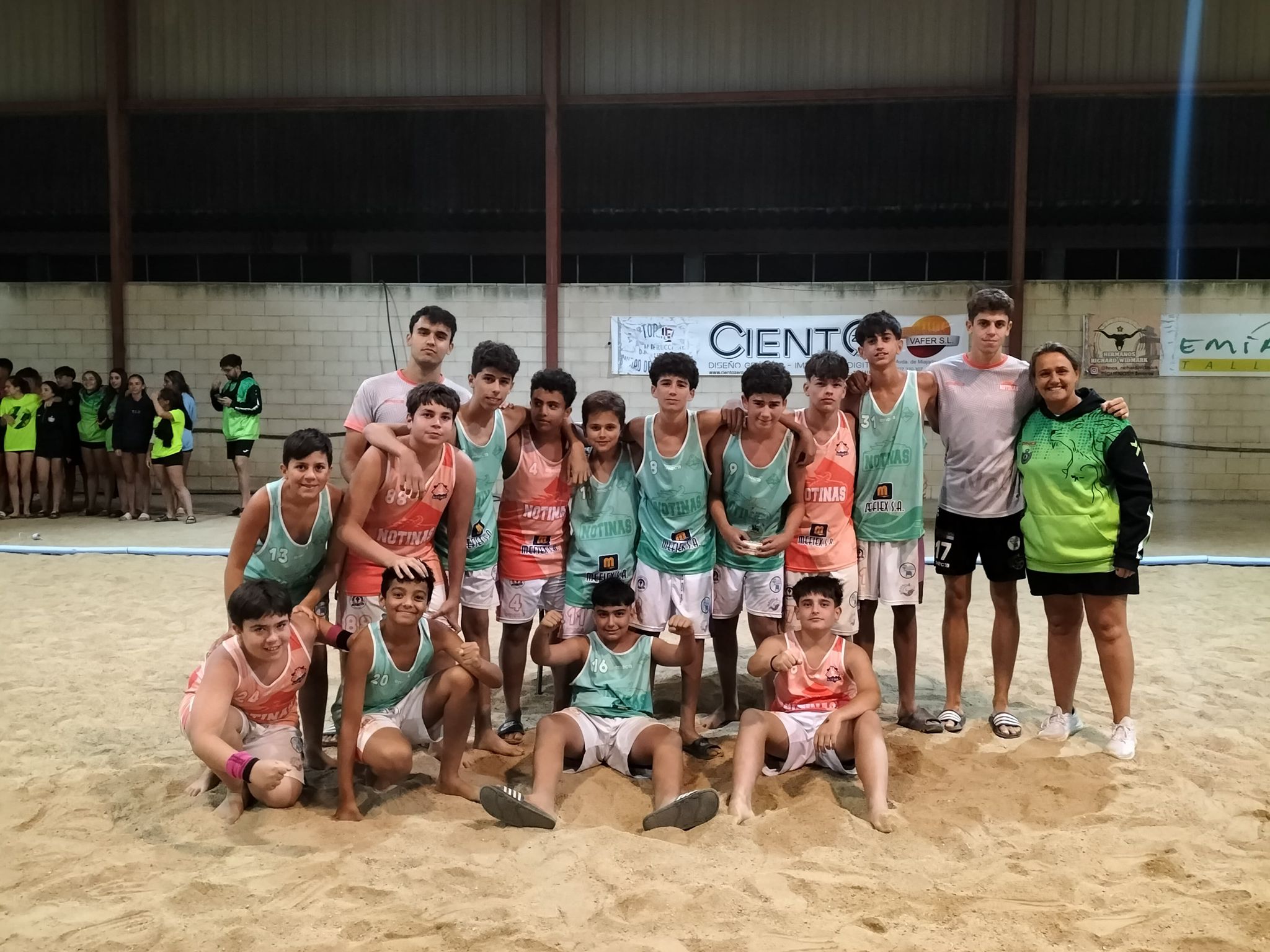 Gran participación en el V Torneo Balonmano Playa Ciudad de Trujillo