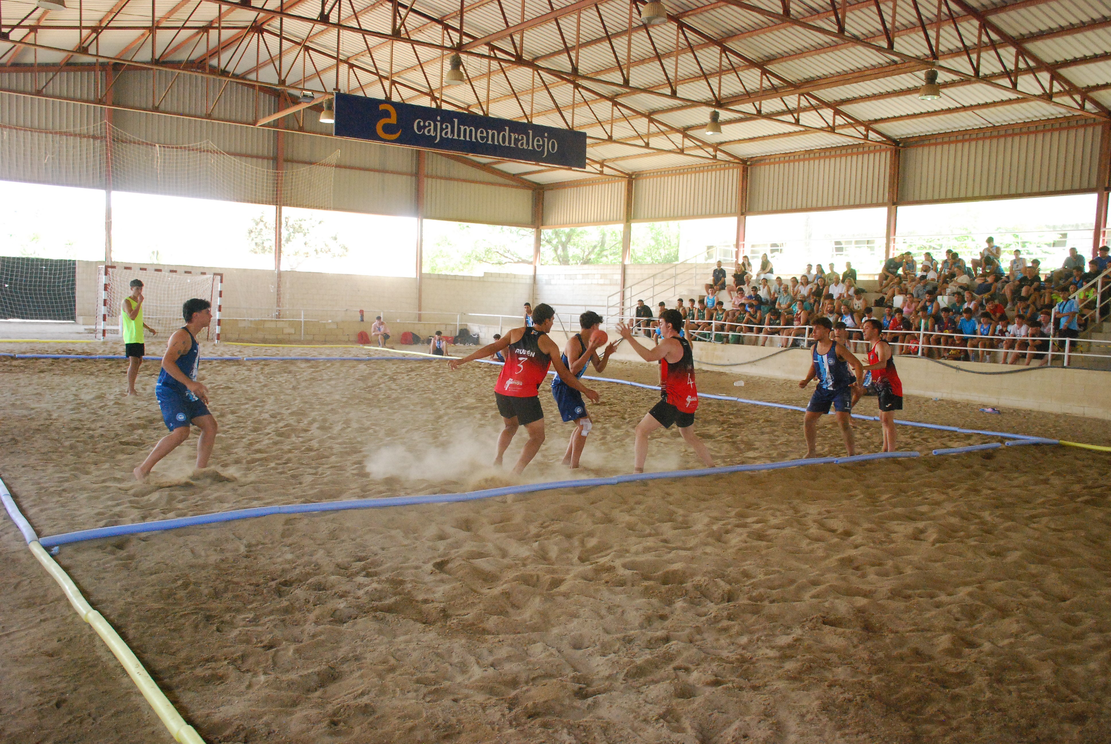 Gran participación en el V Torneo Balonmano Playa Ciudad de Trujillo