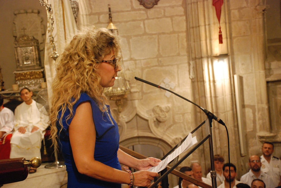 La bajada de la Patrona a la iglesia de San Martín en imágenes