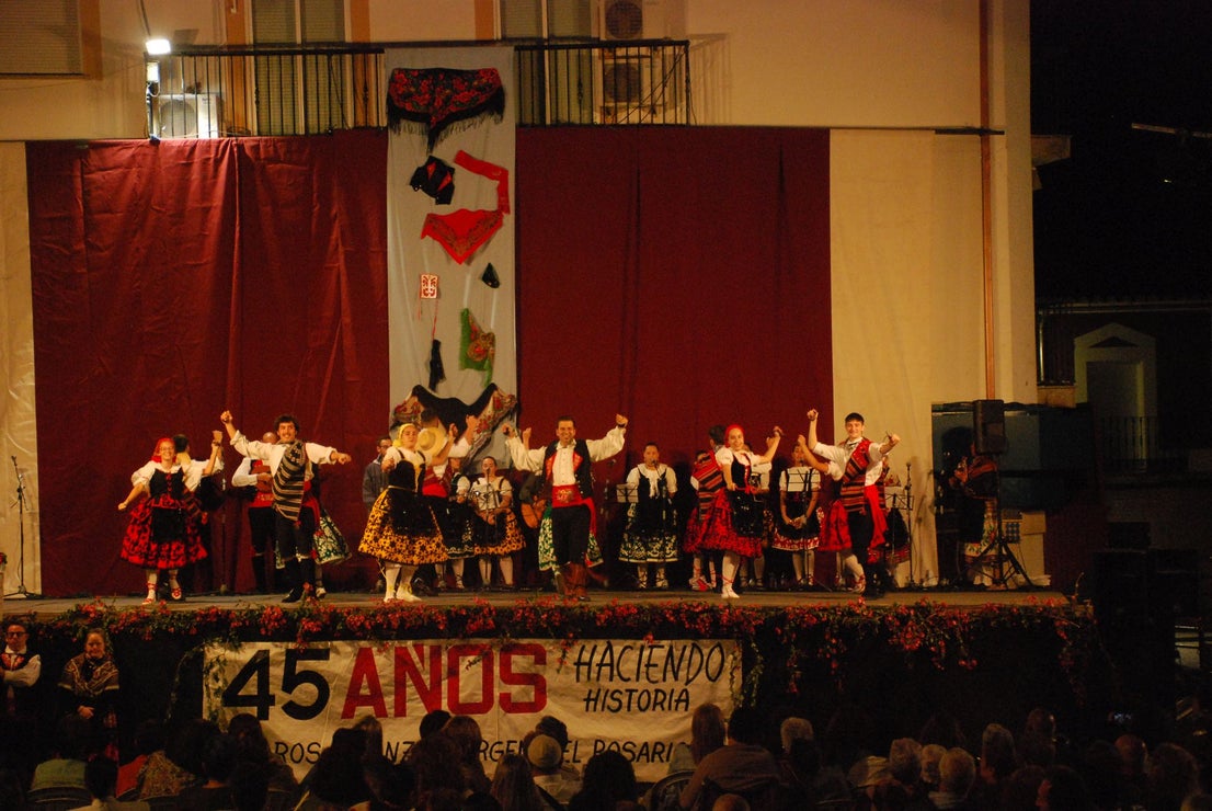 Un homenaje al folclore en imágenes