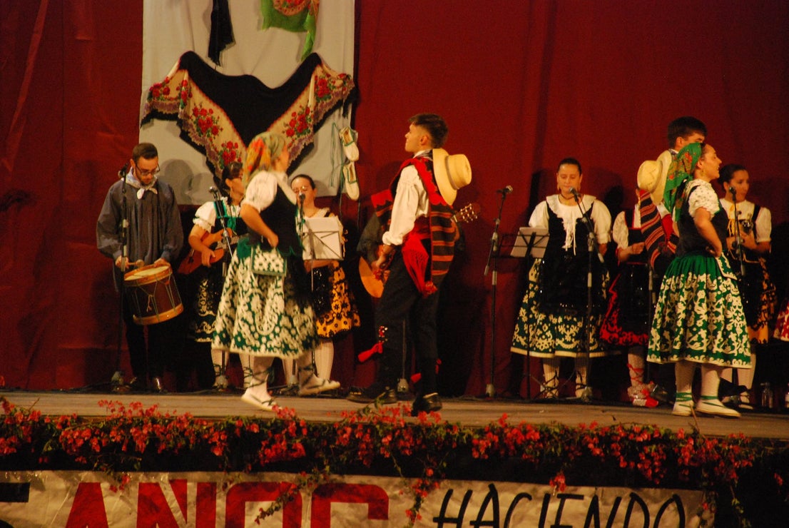 Un homenaje al folclore en imágenes