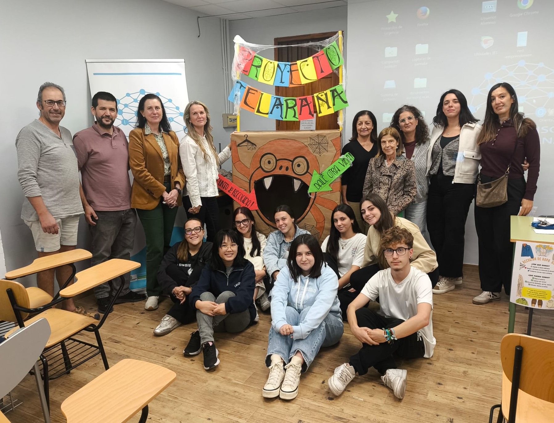 Un proyecto del Francisco de Orellana quiere sensibilizar sobre el uso de la ropa