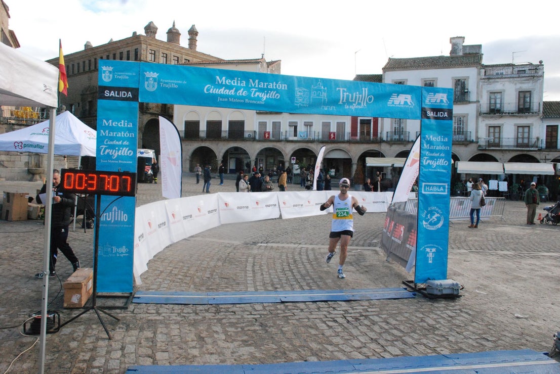 ¿Estuviste en la Media Maratón Ciudad de Trujillo 'Juan Mateos Broncano'?