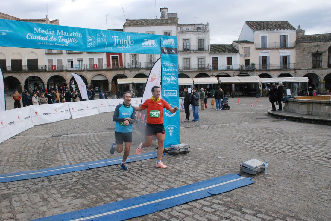 ¿Estuviste en la Media Maratón Ciudad de Trujillo 'Juan Mateos Broncano'?