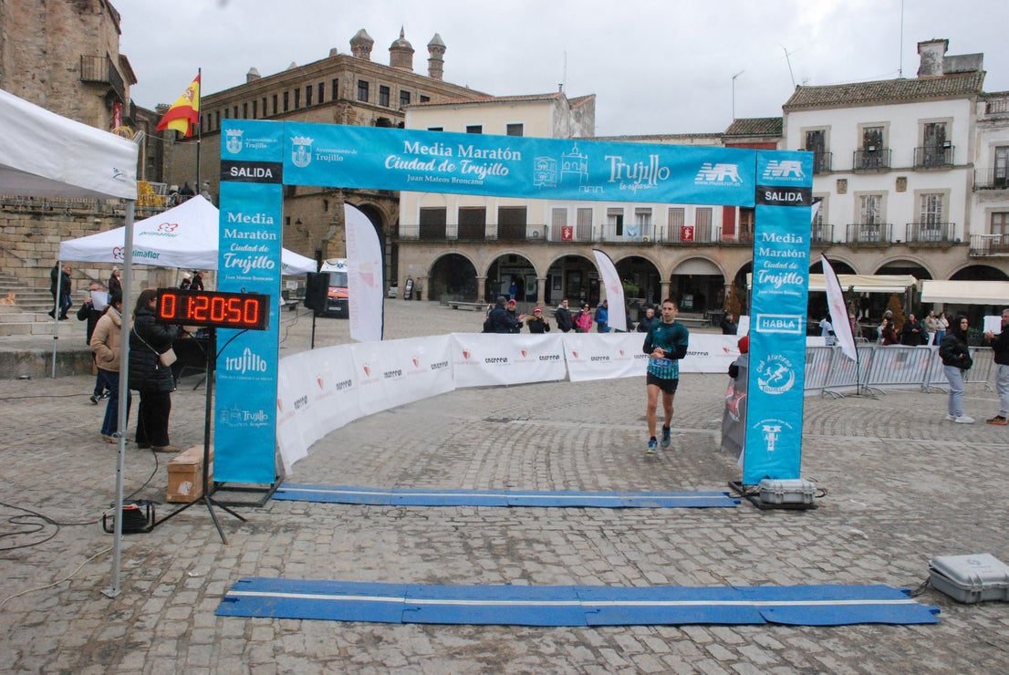 ¿Estuviste en la Media Maratón Ciudad de Trujillo 'Juan Mateos Broncano'?