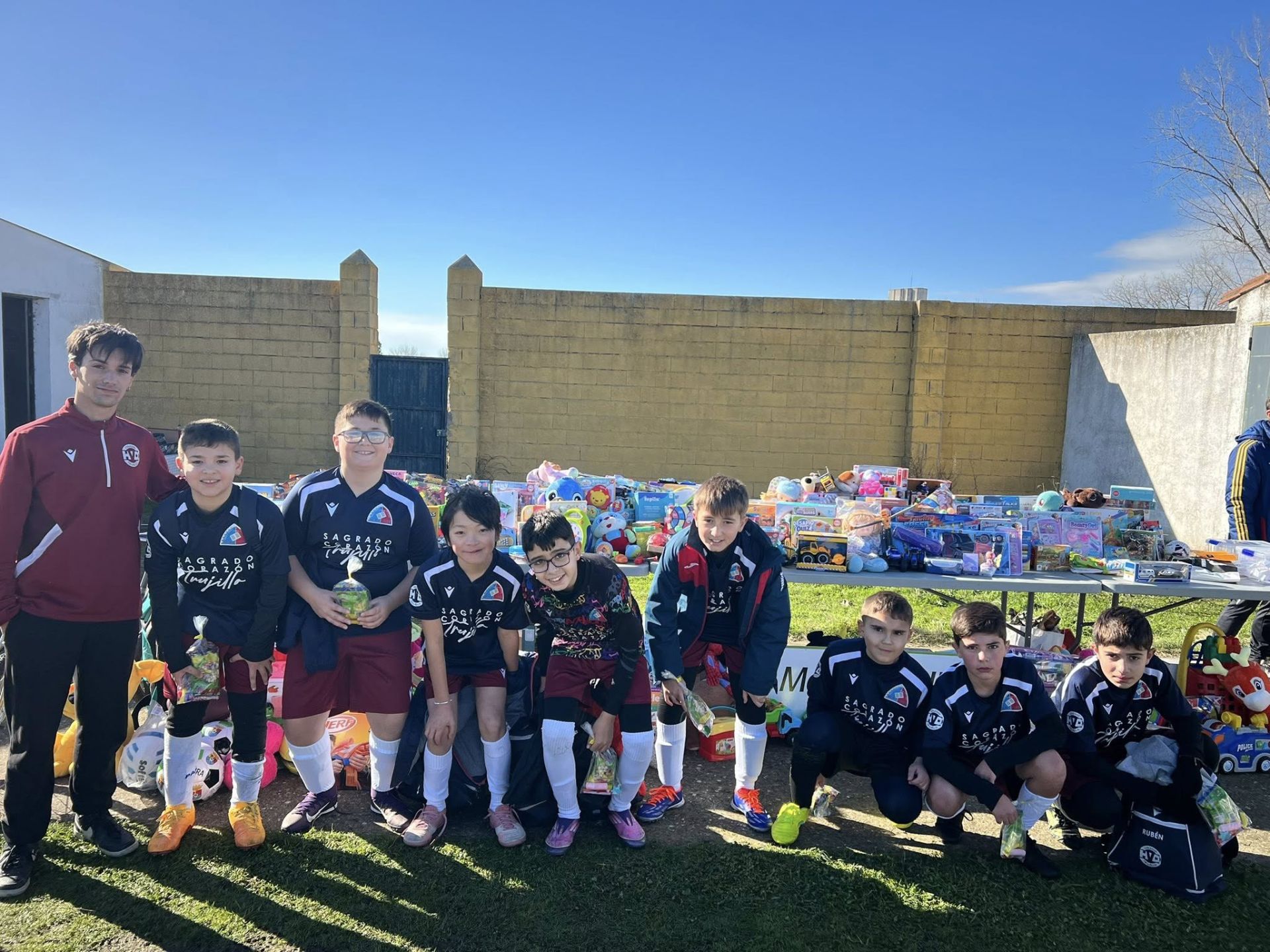 Una convivencia solidaria con unos 250 jugadores