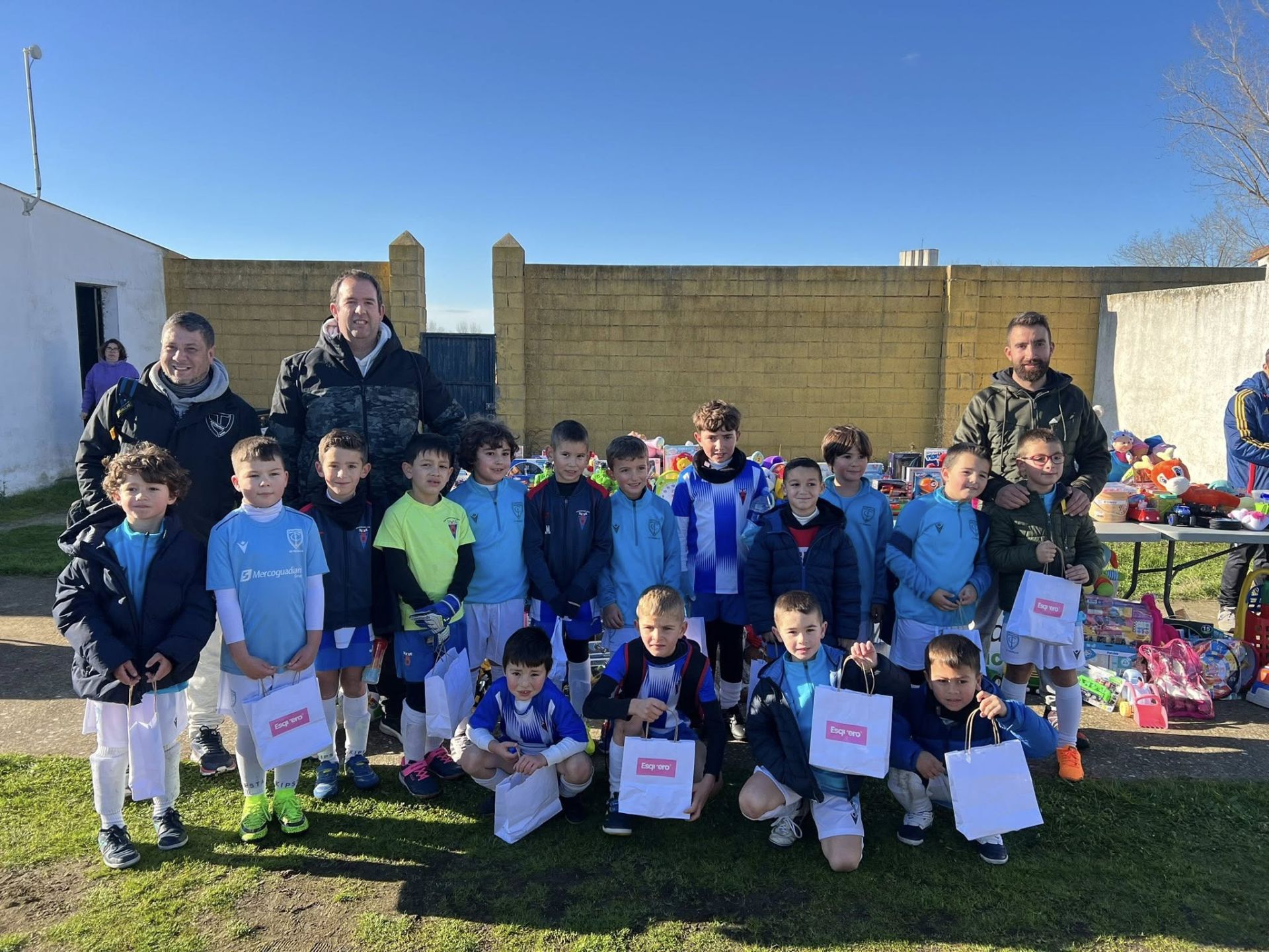 Una convivencia solidaria con unos 250 jugadores