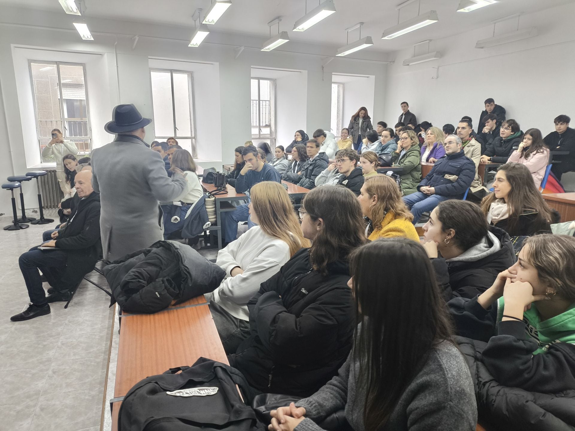 Gran participación en la II Feria de FP de Trujillo