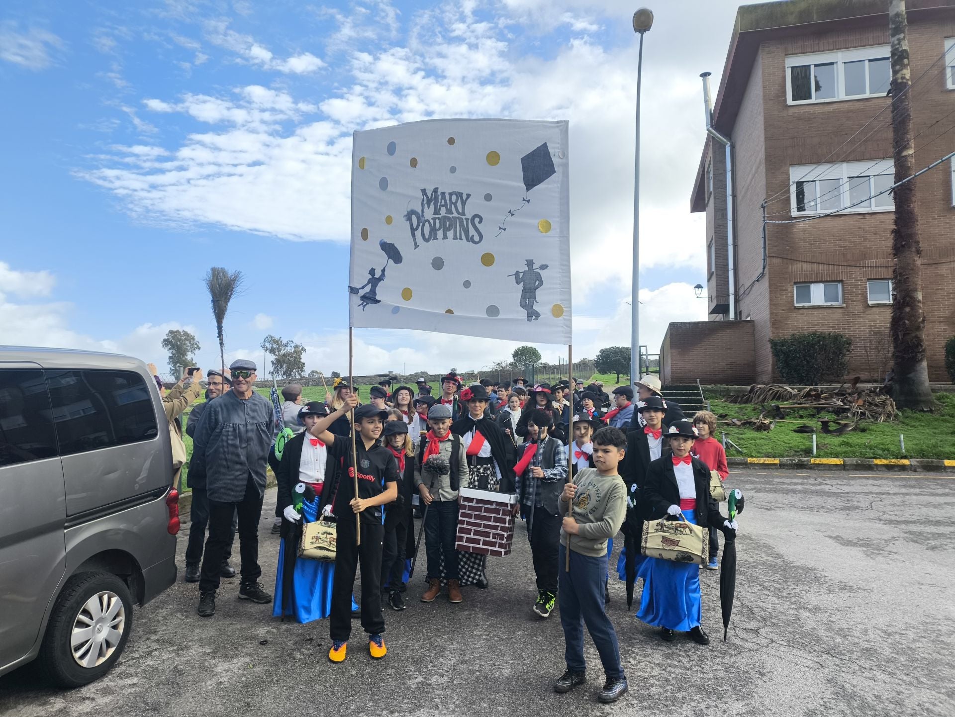 Mary Poppins en el desfile de Carnaval de Las Américas