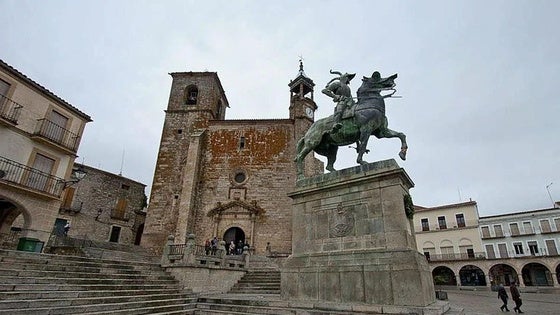 Una investigación aborda el estudio y la comprensión de la conquista desde los hermanos Pizarro