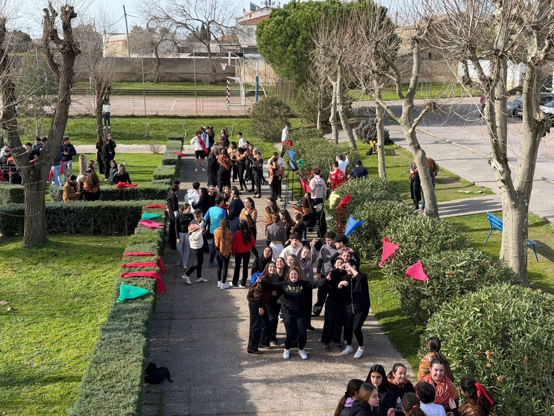 El Turgalium con el folcore