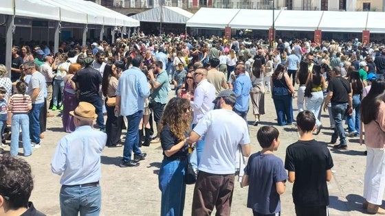 Participantes en la Feria del Queso, ayer